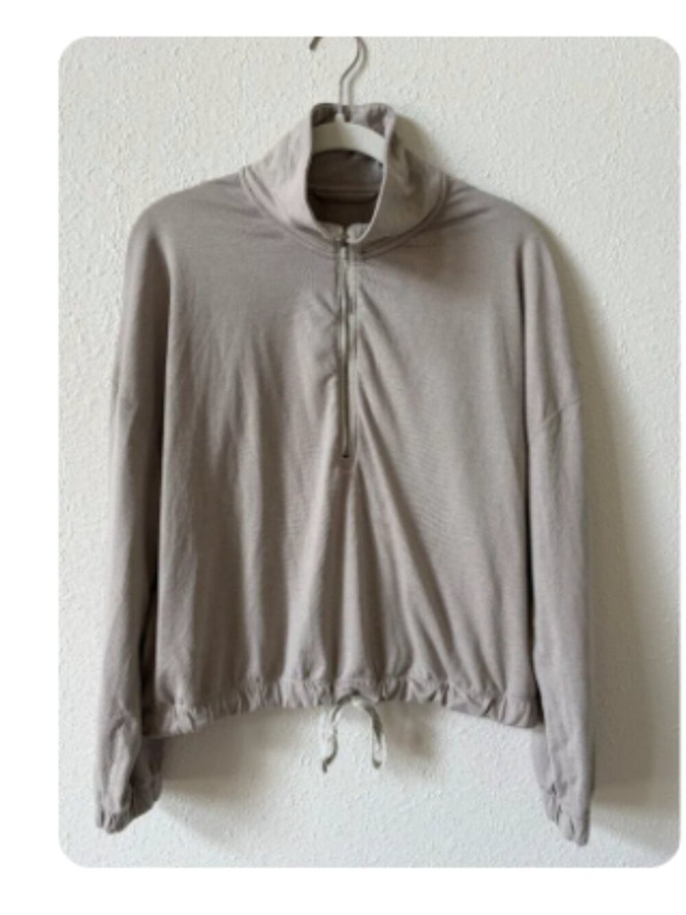 Vuori Relaxed Half-Zip Drawcord Pullover in Oyster Heather Size Small
